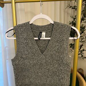 H&M Sweater vest